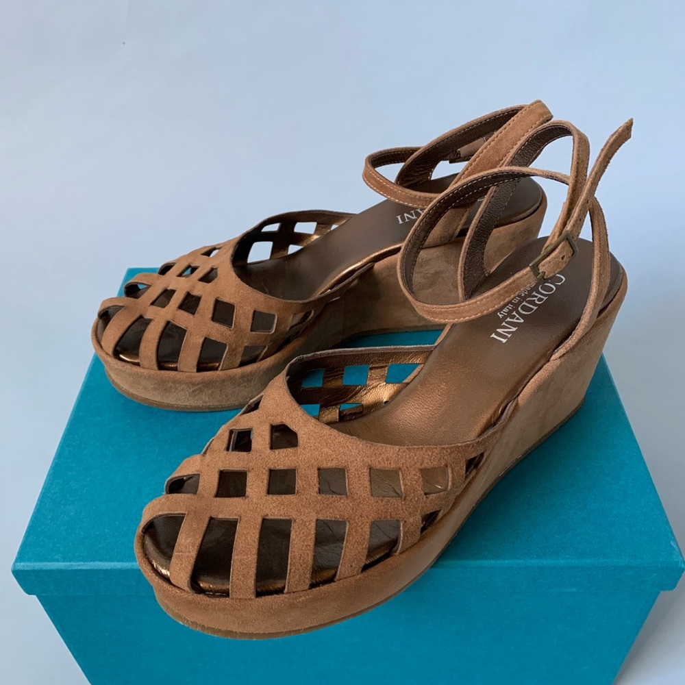 Cordani Tan Suede Wedge Sandals